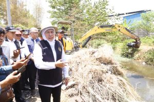 Jelang Musim Hujan, Saatnya Resik-Resik Sungai