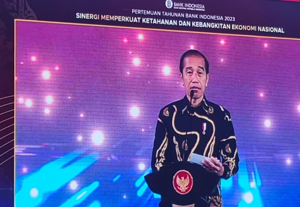 Ekonomi Indonesia 2024, Presiden Jokowi: Terus Optimis, Tetap Waspada, Perkuat Hilirisasi, Tingkatkan Nilai Tambah!
