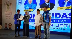 PAN Resmi Usung Khofifah Maju Pilgub Jatim 2024