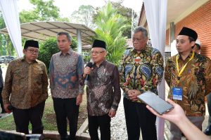 2024 Pemerintahan Berganti, Wapres Minta Keberlanjutan Program Ekonomi dan Keuangan Syariah Terus Dikawal