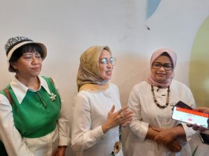 Isteri Anies dan Cak Imin Kompak Sapa Ibu Hamil Surabaya, Tegaskan AMIN Pro Mereka