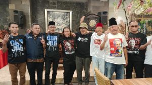 Relawan 01 dan 03 di Surabaya Bersatu Selamatkan Demokrasi