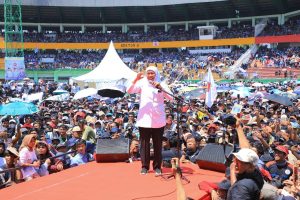 Hadiri Peringatan HUT Ke-51 SPSI dan ke-8 Gasper, Gubernur Khofifah Apresiasi Peran Buruh Ikut Jaga Stabilitas dan Iklim Ekonomi Jatim