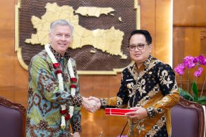Terima Dubes Kanada Untuk Indonesia dan Timor Leste Jess Dutton, Pj. Gubernur Adhy Tawarkan Peluang Investasi Berbagai Sektor di Jatim