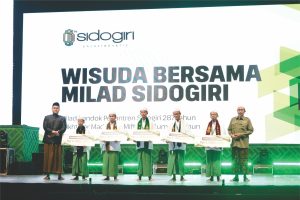 Sidogiri Gelar Wisuda Bersama, Mulai Tahfidz Alqur’an, Hadits, Mutun, Hingga Metode Baca Kitab Almiftah