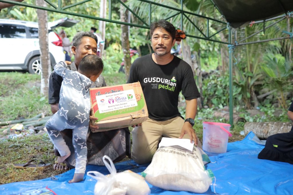 Update Gempa Bawean: Bantuan Masih Minim, Warga Terdampak Masih Trauma