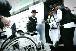 Makkah Terima Jemaah dari Madinah dan Tanah Air, Petugas Siagakan Layanan Lansia