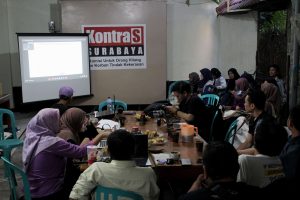 Elemen Masyarakat Sipil Surabaya Menolak Pengesahan RUU Penyiaran