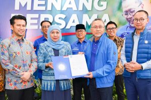 PAN Resmi Serahkan SK Rekom Pilgub Jatim 2024 untuk Khofifah – Emil