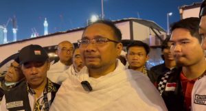 Usai Umrah, Gus Menteri Menyapa Jemaah Haji Ingatkan Menjaga Fisik