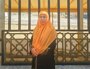 Berziarah ke Makam Sayyidah Khadijah RA di Ma’la, Begini Pesan Khofifah untuk Muslimat NU