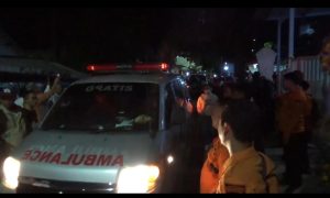 5 Jenasah Korban Laka di Tol Boyolali Tiba di Rumah Duka, Korban Ibu dan Anaknya Ada dalam Satu Peti