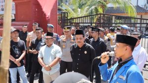 Aksi Aliansi Mahasiswa Nganjuk Kawal Putusan MK