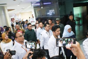 Bawaslu Jatim Awasi Langsung Pemeriksaan Kesehatan Bapaslon Pilgub di RS Soetomo