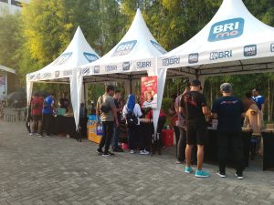 BRI Tebar Manfaat QRIS BRImo Lewat Tunjungan Loop by BRI