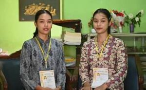 Si Kembar Jadi Anggota Polwan Melalui Panda Jawa Timur