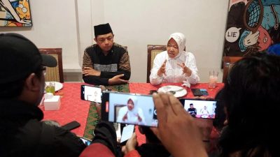 Jelang Masa Tenang, Risma-Gus Hans Sampaikan Permintaan Maaf pada Warga Jatim