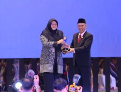 Kado Akhir Tahun! KI Beri Apresiasi Pemprov dan PTN Jatim Berstatus Informatif