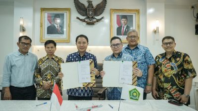 Tingkatkan Kualitas Layanan, Kemenag-Lion Air Tandatangani Perjanjian Penerbangan Jemaah Haji