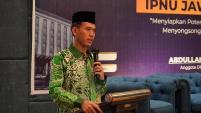 Alumni IPNU Jatim Luncurkan Umrah Bareng dan Buku Obituari KH Sholeh Hayat