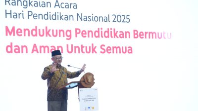 Kemendikdasmen Raih Gold Play Button – YouTube