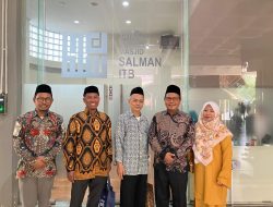Lazawa Darul Hikam Belajar Inovasi Wakaf ke Yayasan Masjid Salman ITB