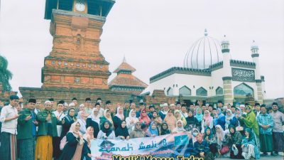 Sambut SPMB 2025, 100 Kepala SD/MI Ma’arif Ziarah Wali, Dapat Ijazah Hizib Autad