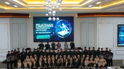 Kembangkan Keterampilan Guru, MTs Sunan Drajat Integrasikan AI dan Nilai Pendidikan di Pesantren