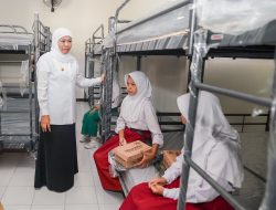 Gubernur Khofifah Pastikan Sarana Prasarana Sekolah Rakyat di Mojokerto Siap Dioperasikan 14 Juli 2025