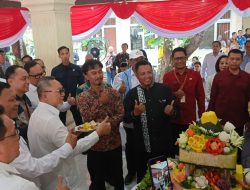 Dorong Ekonomi Rakyat, Menko Zulhas Kunjungi Koperasi Merah Putih Surabaya