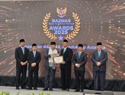 Langganan Juara, BAZNAS Gresik Raih Penghargaan Pengentasan Kemiskinan Ekstrem Terbaik