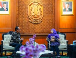 Sambut FESYAR 2025, Gubernur Khofifah Optimis Akselerasi Ekonomi Syariah dari Jawa Timur untuk Indonesia Makin Signifikan