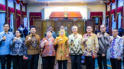 Gubernur Khofifah Terima Kunjungan 14 Dubes dan Calon Dubes RI