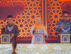 Kembali Jadi Tuan Rumah FESyar Regional Jawa di Tahun 2025, Gubernur Khofifah: Jatim Pusat Ekonomi dan Keuangan Syariah Nasional Menuju Global