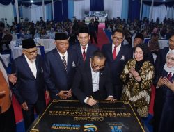 Resmikan Universitas Sunan Gresik, Mendiktisaintek Kaget Jumlah Mahasiswa Baru Tembus 2.783