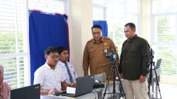 Sukseskan Program Setia, Disdukcapil Gresik Gencar Jemput Bola Perekaman KTP di Sekolah