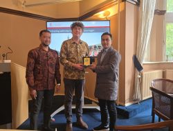 Pimpinan Unisla Lakukan Academic Journey ke Empat Negara Eropa