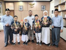 Tim Robotik SD NU 1 Trate Gresik Sabet Enam Gelar Juara di Kejuaraan Internasional Malaysia