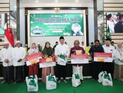 Mensos Santuni 17 Wali Santri Al-Khoziny dalam Tahlil Akbar PWNU Jatim