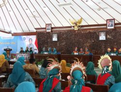 Kader PKK Bojonegoro Adu Pengetahuan dalam Lomba Cerdas Hebat 2025