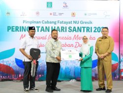 Dari Bazar hingga Talk Show, Fatayat NU Gresik Rayakan Hari Santri dengan Semangat Berdaya