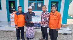 Atap Asrama Putri Ponpes Situbondo Ambruk, Tim BPBD Jatim Langsung Lakukan Assessmen dan Berikan Bantuan Material Bangunan