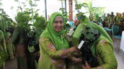 Peringati Hari Santri 2025, Muslimat NU Peduli Stunting dan Kembangkan Budidaya Anggur