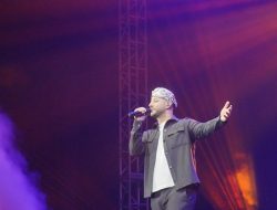 Maher Zain dan Harris J Sukses Memukau Penggemar di Surabaya