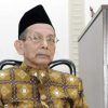 Mengenang KH Muhith Muzadi: Khittah NU, Garis  dan Konsep Berpolitik Kaum Santri