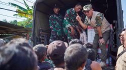 Wamenhaj Dahnil Anzar Simanjuntak Bersama Pengurus Besar Matahari Pagi Indonesia Salurkan Bantuan Kemanusiaan di Aceh Tamiang