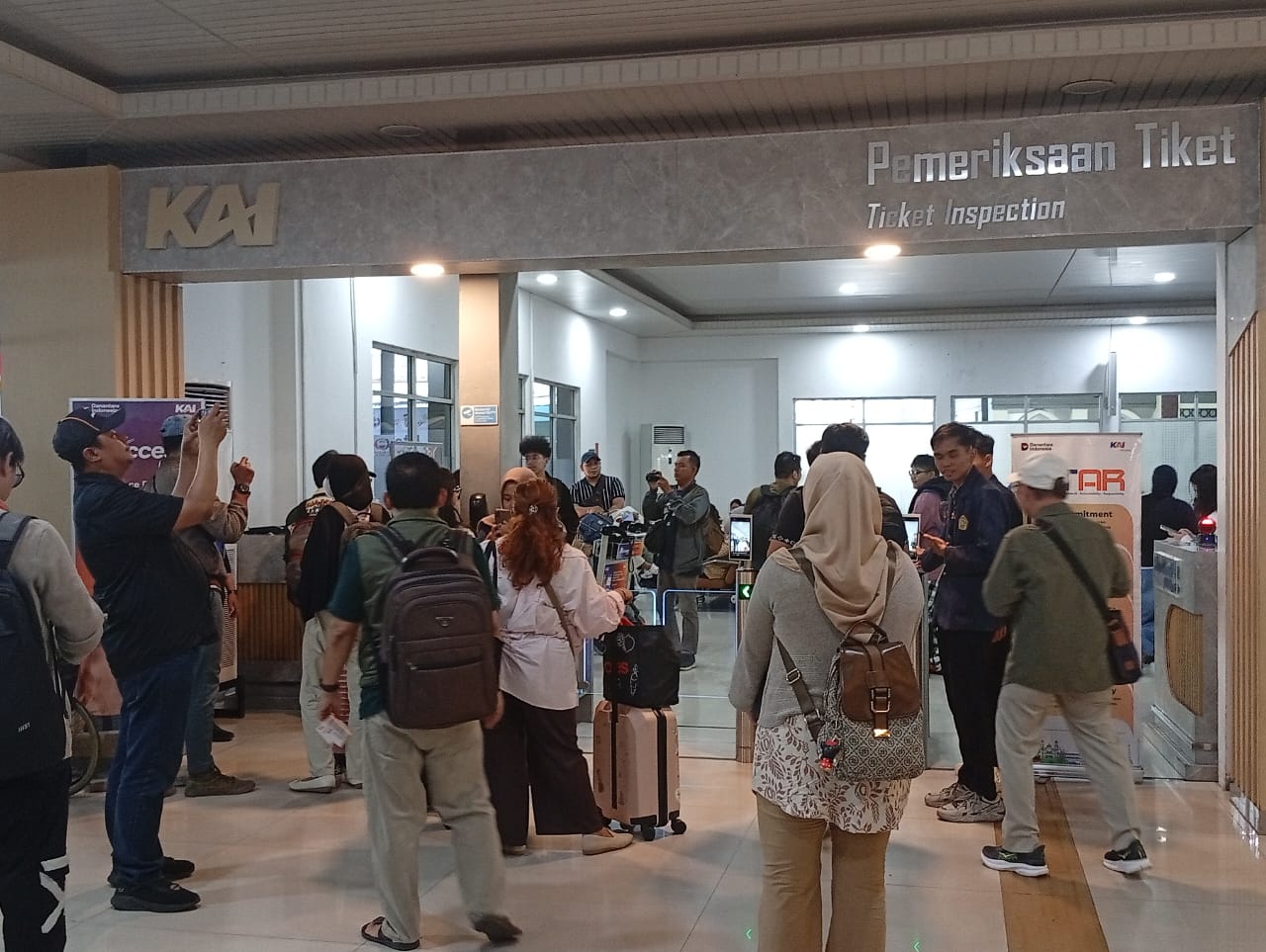 KAI Daop 8 Surabaya Layani 39 Ribu lebih Pelanggan Jelang Libur Panjang Idul Adha 2026