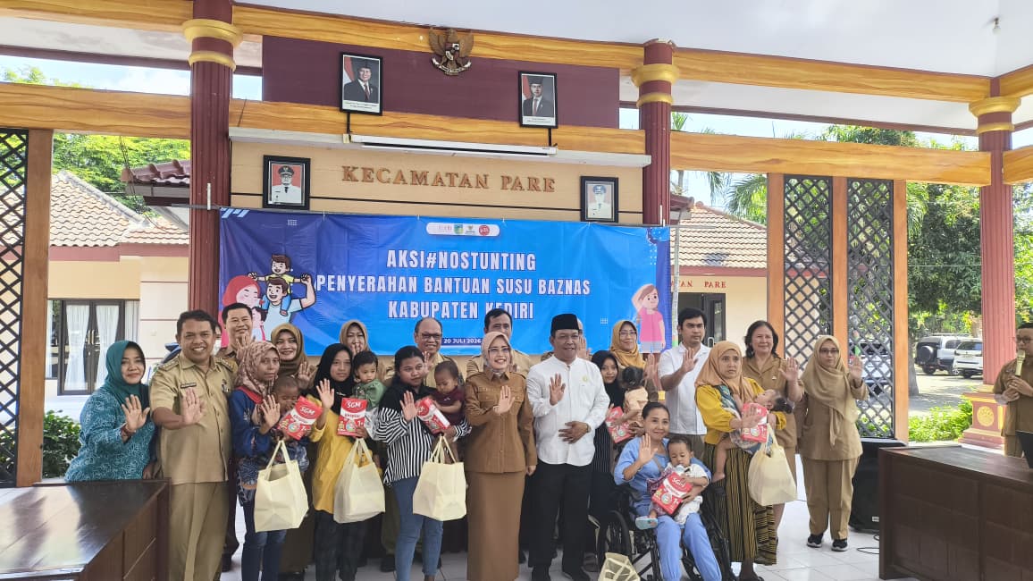 BAZNAS Kediri Salurkan Bantuan Susu untuk 65 Baduta, Perkuat Upaya Cegah Stunting